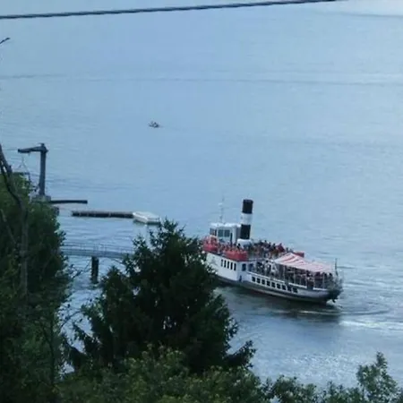 Annetta Mit Sicht Auf Und Berge * Pianello Del Lario
